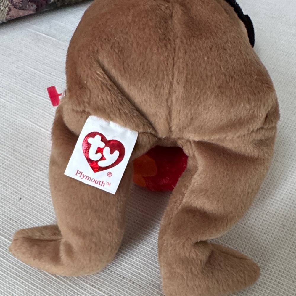 Ty Beanie Baby “Plymouth” the Bear - Picture 5 of 8